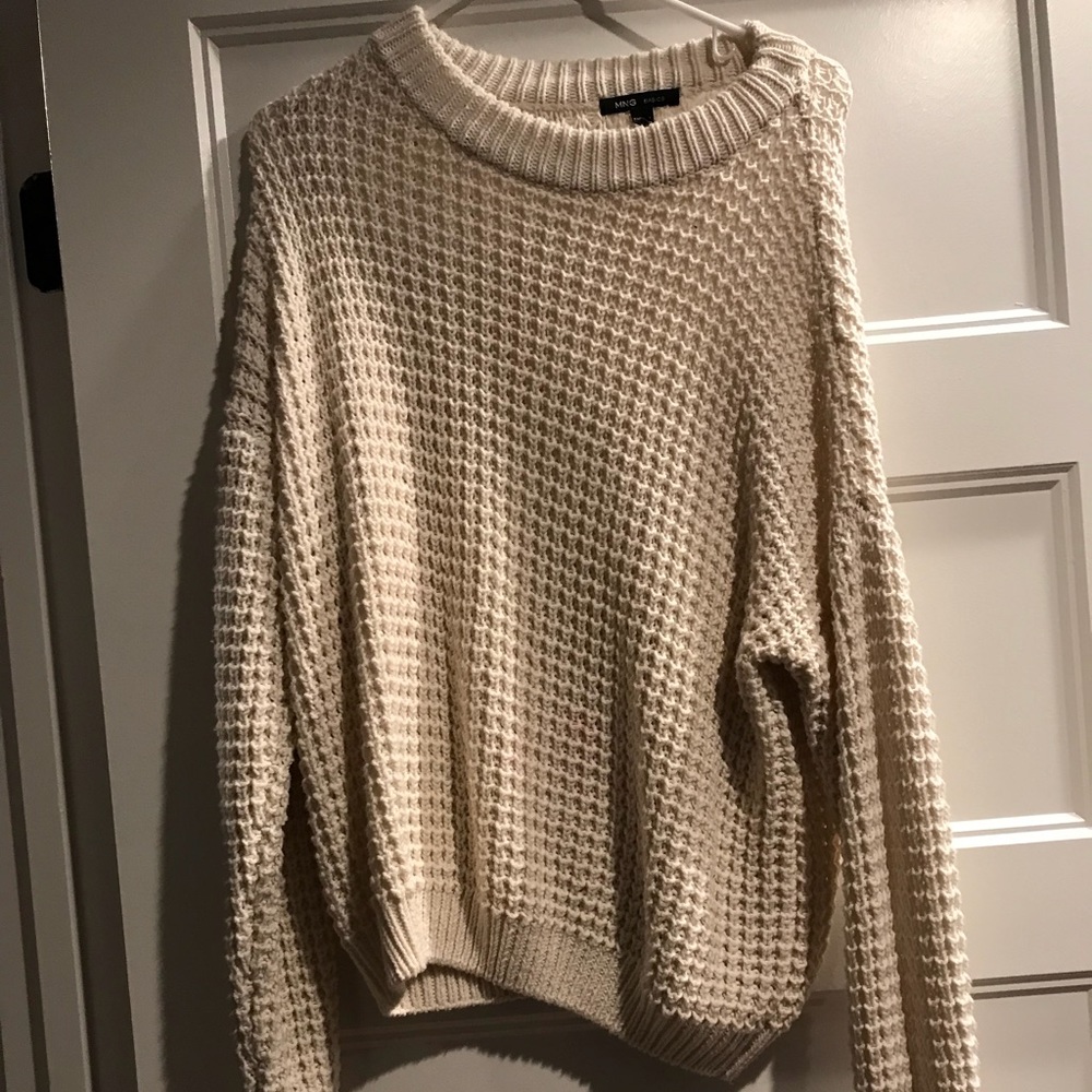 Ming Lon sleeve sweater